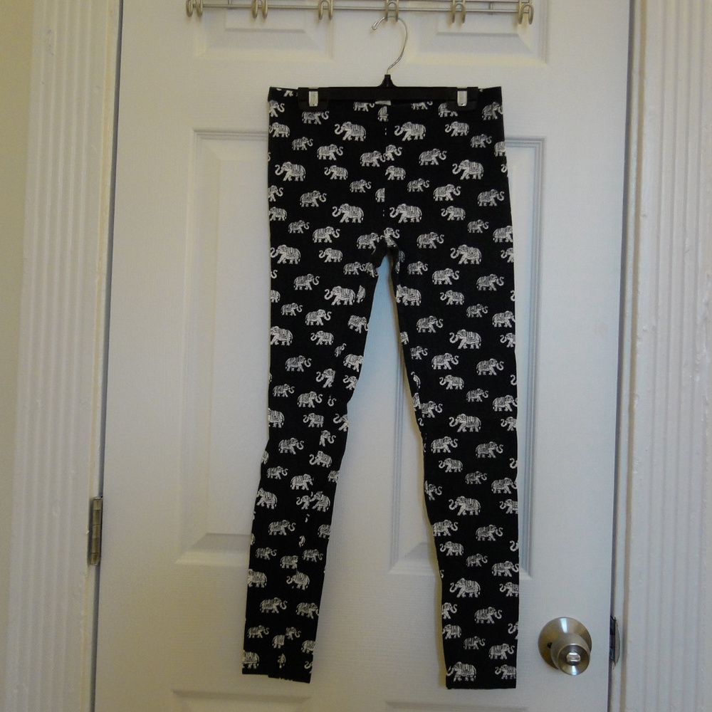 Pink Rose Elephant Leggings in Women
